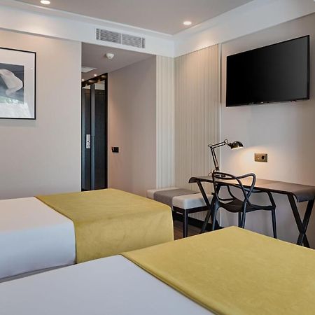 Hotel Parque Real シウダーレアル エクステリア 写真