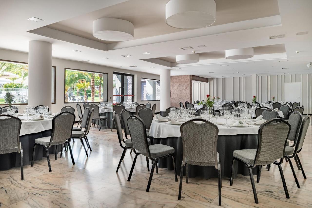 Hotel Parque Real シウダーレアル エクステリア 写真